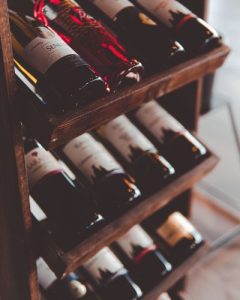 WINE2 CASH รับซื้อไวน์เก่า ไวน์ใหม่ เหล้าเก่า ให้ราคาสูง